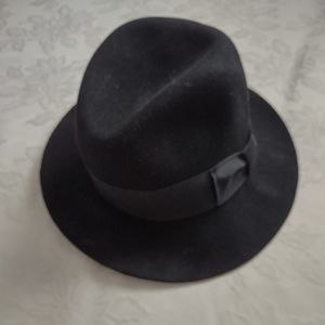 Vintage wool felt Dorfman Pacific Cannery Row black fedora